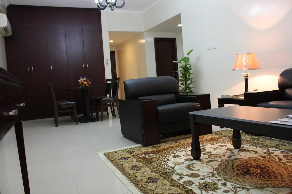 Reem Hotel Apartments Al Khuwayriyah Exterior photo