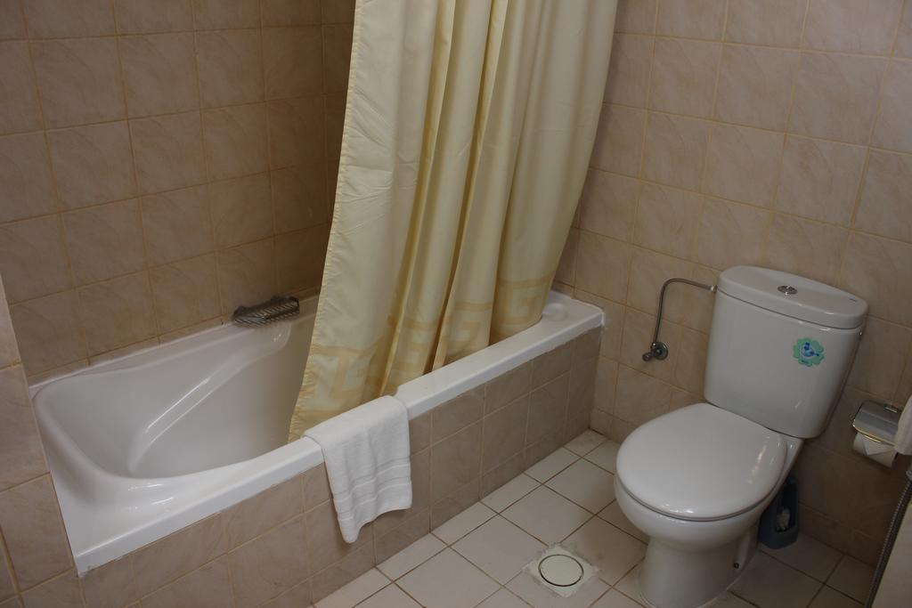 Reem Hotel Apartments Al Khuwayriyah Exterior photo